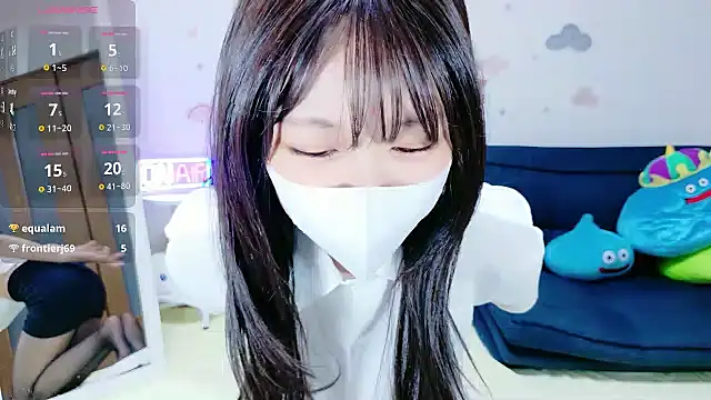 Snapshot of _Iroha_99 chatting on 09-09-25, 06:51 Iroha 99 online show from 09-09-25, 06:51