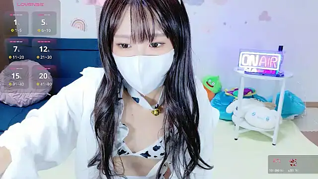 Snapshot of _Iroha_99 chatting on 09-21-25, 02:08 Iroha 99 online show from 09-21-25, 02:08