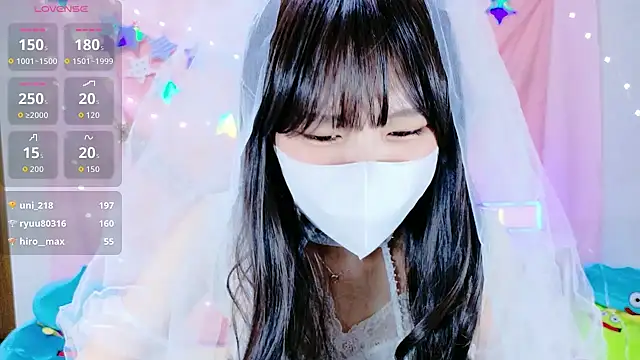 Snapshot of _Iroha_99 chatting on 10-13-25, 02:28 Iroha 99 online show from 10-13-25, 02:28