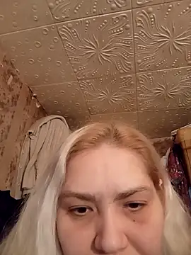 Minna Jeannie online show from 02-24-25, 03:23