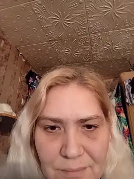 Minna Jeannie online show from 10-20-25, 03:18