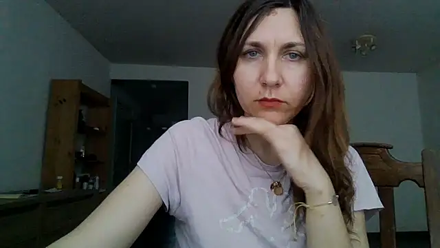 Snapshot of JasmineGlamour chatting on 05-07-26, 06:02 JasmineGlamour online show from 05-07-26, 06:02
