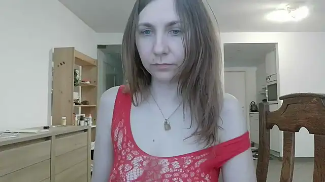 Snapshot of JasmineGlamour chatting on 05-13-26, 04:21 JasmineGlamour online show from 05-13-26, 04:21