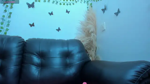 Amani Bakir online show from 05-20-26, 11:49