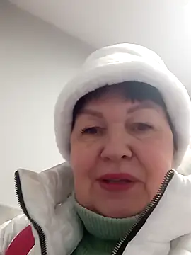 FantasyMichelle online show from 01-10-25, 08:40