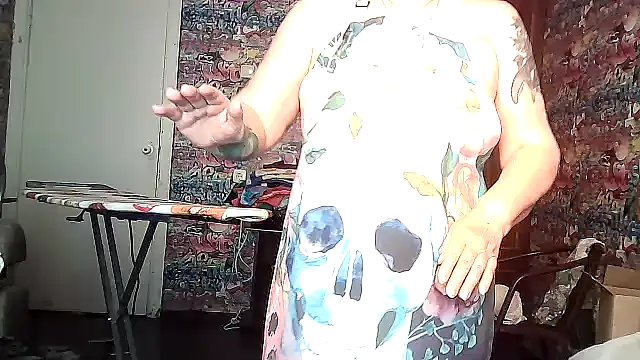 FantasyMichelle online show from 04-05-26, 07:27