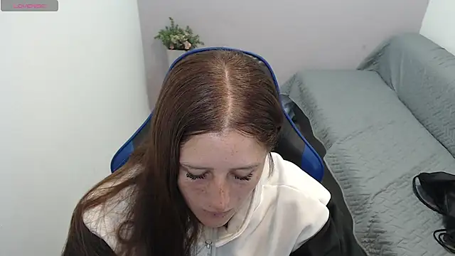 Snapshot of valerie_diaz1 chatting on 09-16-25, 01:12 valerie diaz1 online show from 09-16-25, 01:12