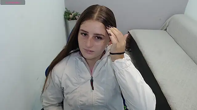 Snapshot of valerie_diaz1 chatting on 11-06-25, 01:12 valerie diaz1 online show from 11-06-25, 01:12