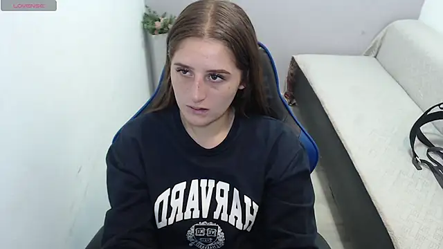 Snapshot of valerie_diaz1 chatting on 11-08-25, 02:17 valerie diaz1 online show from 11-08-25, 02:17