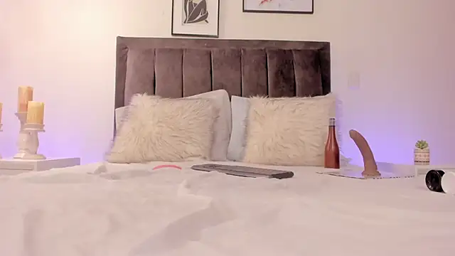 Snapshot of helen_mooree chatting on 02-05-25, 04:25 helen mooree online show from 02-05-25, 04:25