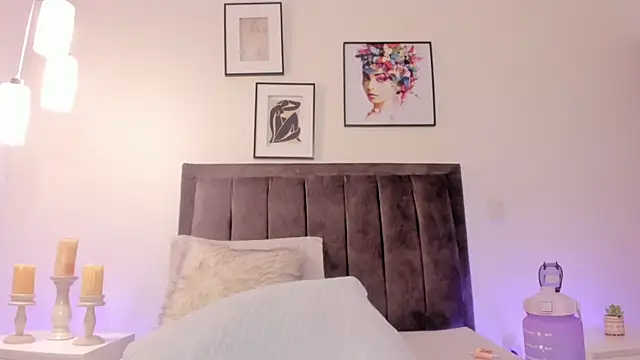 Snapshot of helen_mooree chatting on 02-06-25, 04:36 helen mooree online show from 02-06-25, 04:36