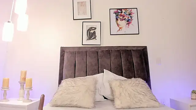 Snapshot of helen_mooree chatting on 03-14-25, 04:40 helen mooree online show from 03-14-25, 04:40