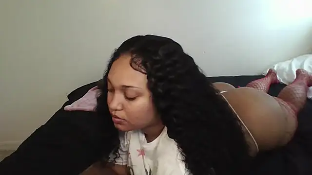 Snapshot of jaydadior chatting on 10-06-25, 04:04 jaydadior online show from 10-06-25, 04:04