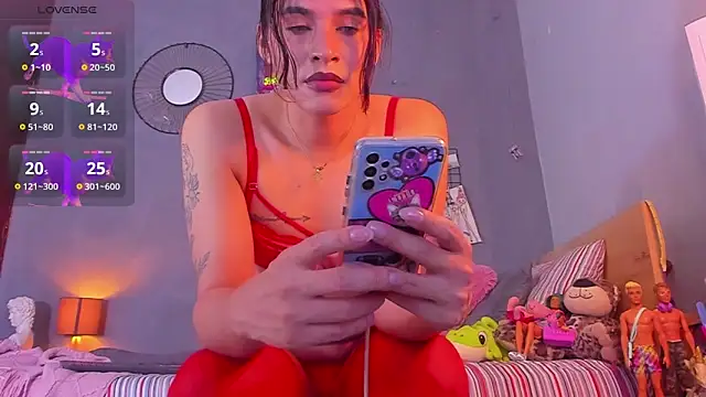 Snapshot of tiffbeatiful chatting on 02-03-25, 05:24 tiffbeatiful online show from 02-03-25, 05:24