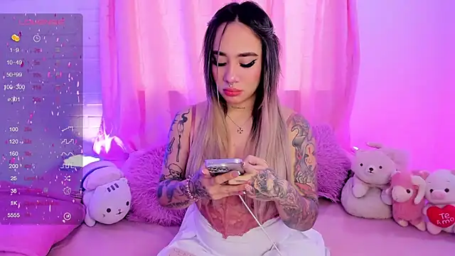 pink quarz online show from 03-19-25, 08:54