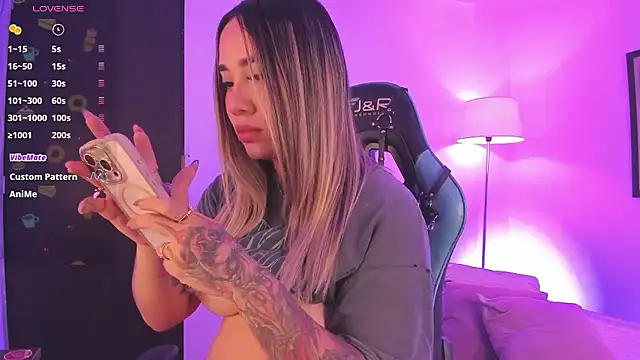 pink quarz online show from 10-03-25, 09:34