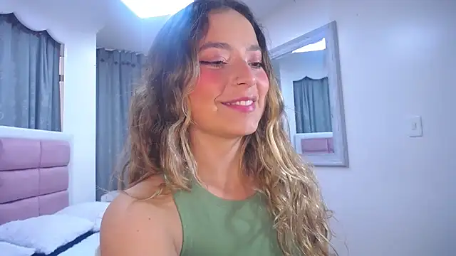 IssadoraJames online show from 01-29-25, 07:22