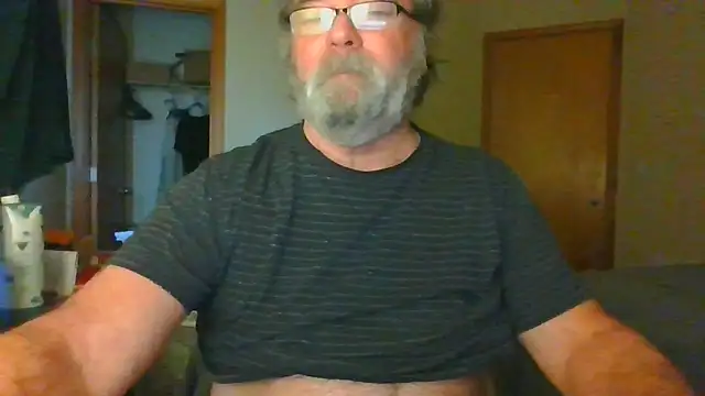 Snapshot of Doherty10 chatting on 04-18-26, 04:00 Doherty10 online show from 04-18-26, 04:00