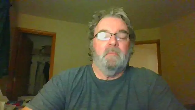 Snapshot of Doherty10 chatting on 05-11-26, 05:02 Doherty10 online show from 05-11-26, 05:02