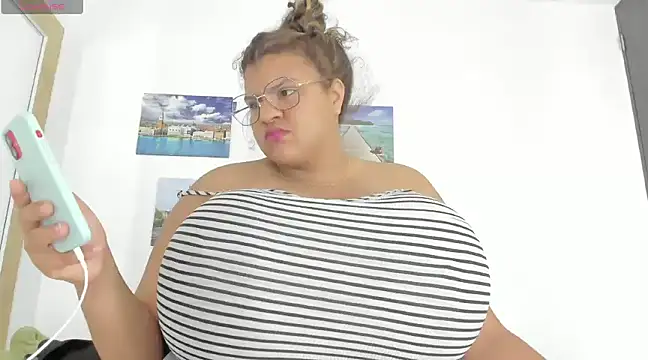 bigmom69  online show from 12-12-24, 03:59