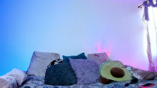 Snapshot of moonfiredancer chatting on 12-30-24, 07:53 moonfiredancer online show from 12-30-24, 07:53