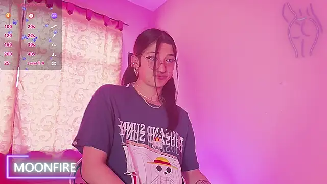 Snapshot of moonfiredancer chatting on 02-19-25, 03:38 moonfiredancer online show from 02-19-25, 03:38