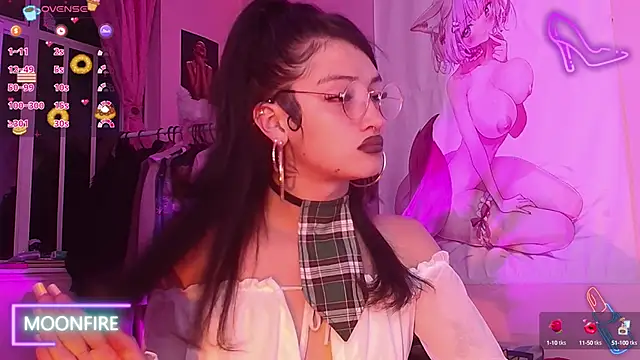 Snapshot of moonfiredancer chatting on 10-11-25, 04:55 moonfiredancer online show from 10-11-25, 04:55