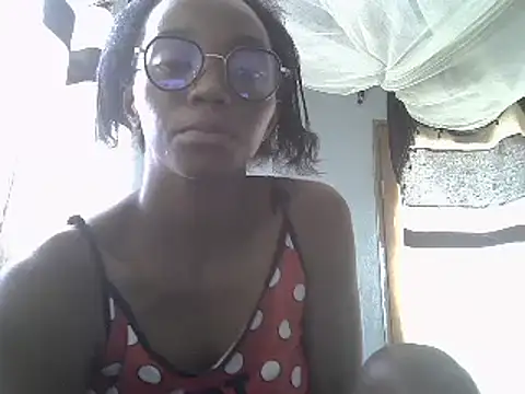 Snapshot of ElianeHot chatting on 02-08-25, 08:42 ElianeHot online show from 02-08-25, 08:42