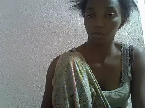 Snapshot of ElianeHot chatting on 03-19-25, 07:49 ElianeHot online show from 03-19-25, 07:49