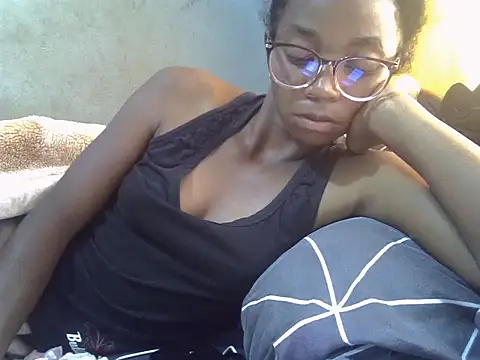 ElianeHot online show from 03-31-26, 03:41