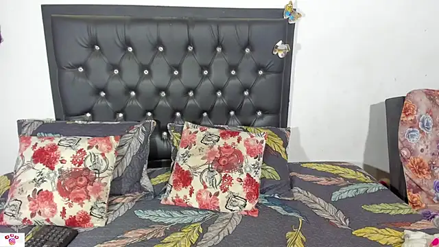 Darlyquenn11 online show from 01-18-25, 03:53