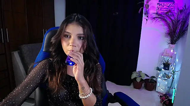 medusa 025 online show from 01-10-25, 03:39