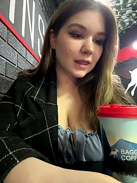 PumaShyXD online show from 11-06-25, 11:00