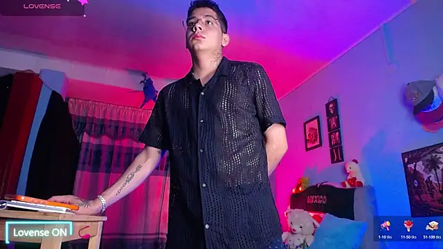 Snapshot of mexican_cum chatting on 11-14-25, 03:05 mexican cum online show from 11-14-25, 03:05