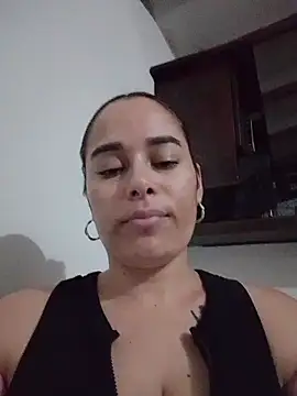 Amelia1  online show from 06-15-26, 02:03