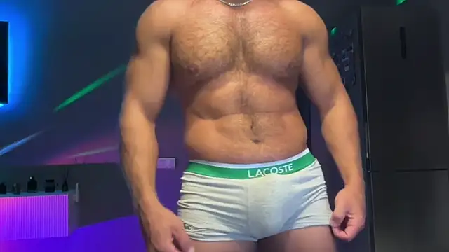 KarlosRichi online show from 11-07-25, 03:34