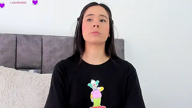 VeronicaTonu online show from 02-11-25, 02:46