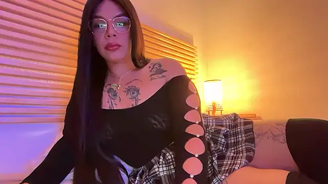 Its MadameGaby online show from 07-23-26, 01:58