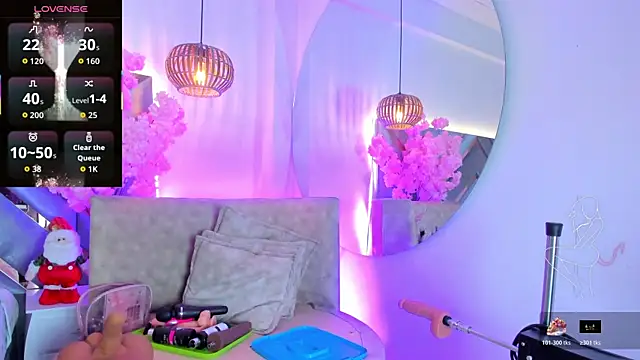 LiaaGenner online show from 11-28-25, 02:36