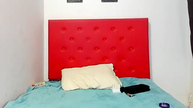 brenda sofia2 online show from 03-06-25, 01:16