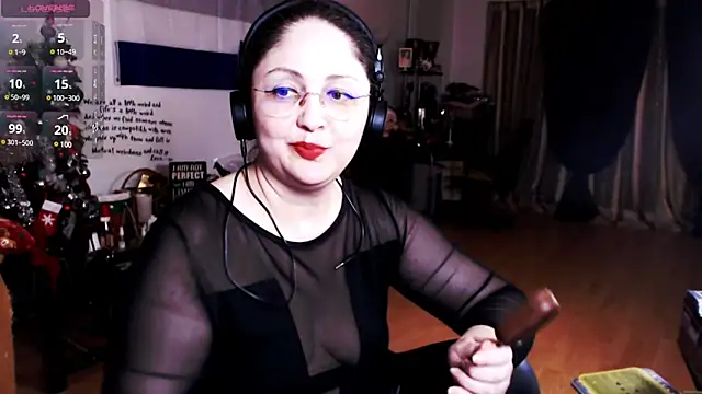 Snapshot of Imperatriza chatting on 02-13-25, 04:32 Imperatriza online show from 02-13-25, 04:32