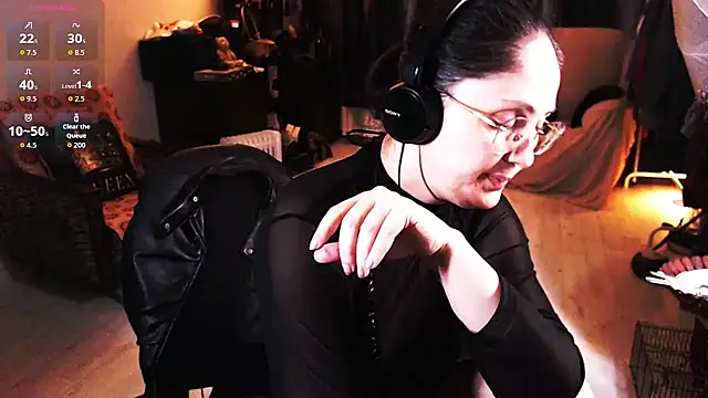 Snapshot of Imperatriza chatting on 11-30-25, 03:27 Imperatriza online show from 11-30-25, 03:27