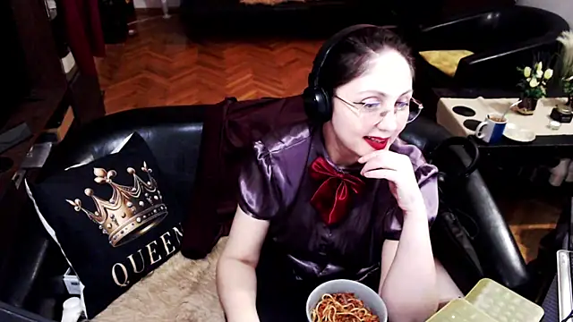 Imperatriza online show from 04-21-26, 01:42