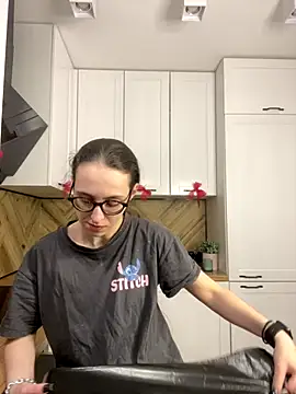 MartiniiSelenna online show from 12-19-25, 06:42