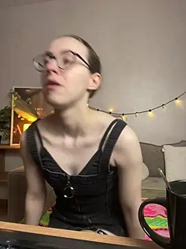 MartiniiSelenna online show from 04-28-26, 05:56