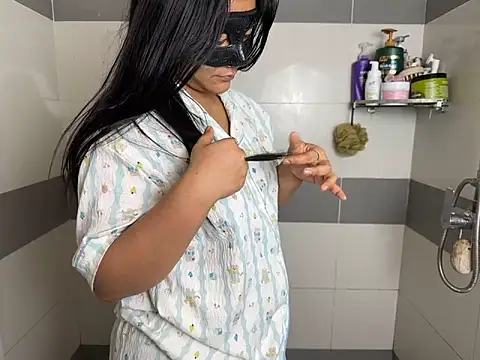 Snapshot of neelayoung chatting on 01-18-25, 06:10 neelayoung online show from 01-18-25, 06:10