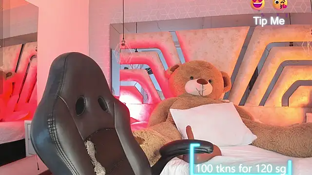 AngelineHeet online show from 05-21-26, 03:35