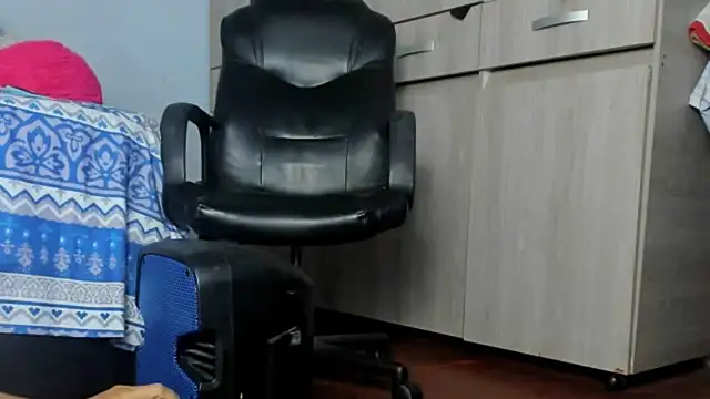 milf danielaa online show from 02-14-25, 04:15