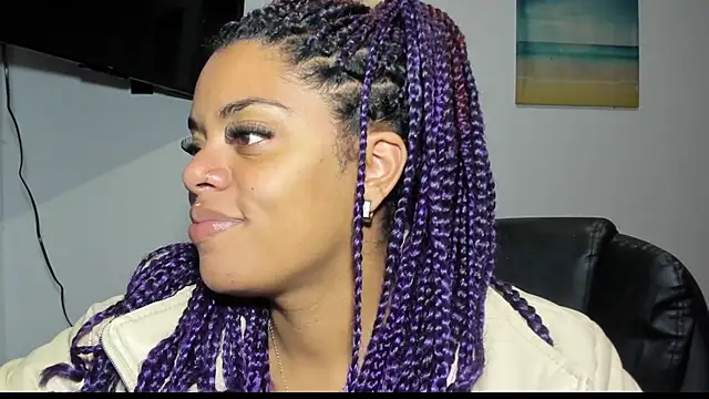 ladyrd1 online show from 10-04-25, 04:43