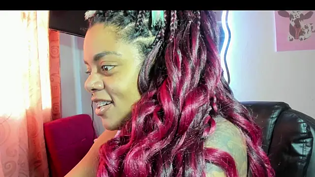 ladyrd1 online show from 12-04-25, 07:22